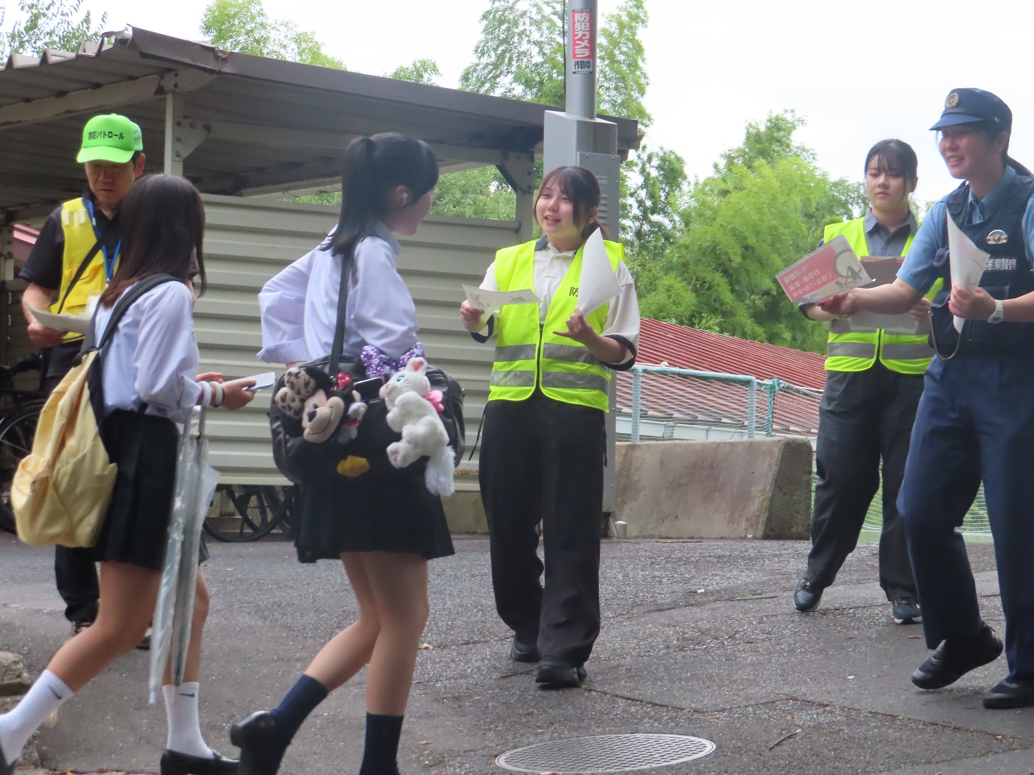 チラシ配布