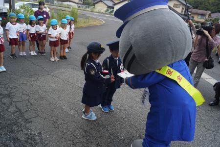 一日署長に任命